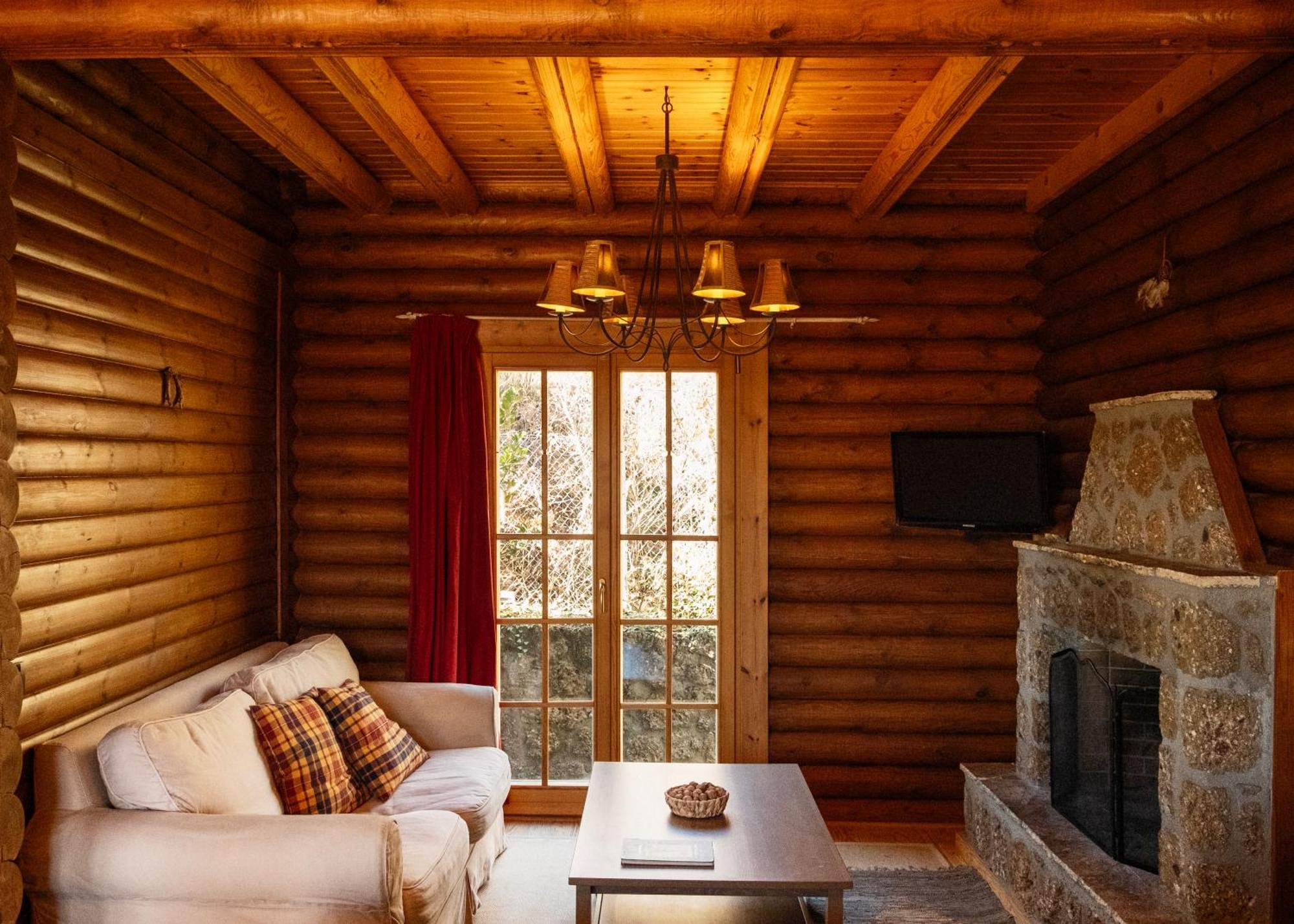 Paradise Chalet Ano Trikala Eksteriør bilde